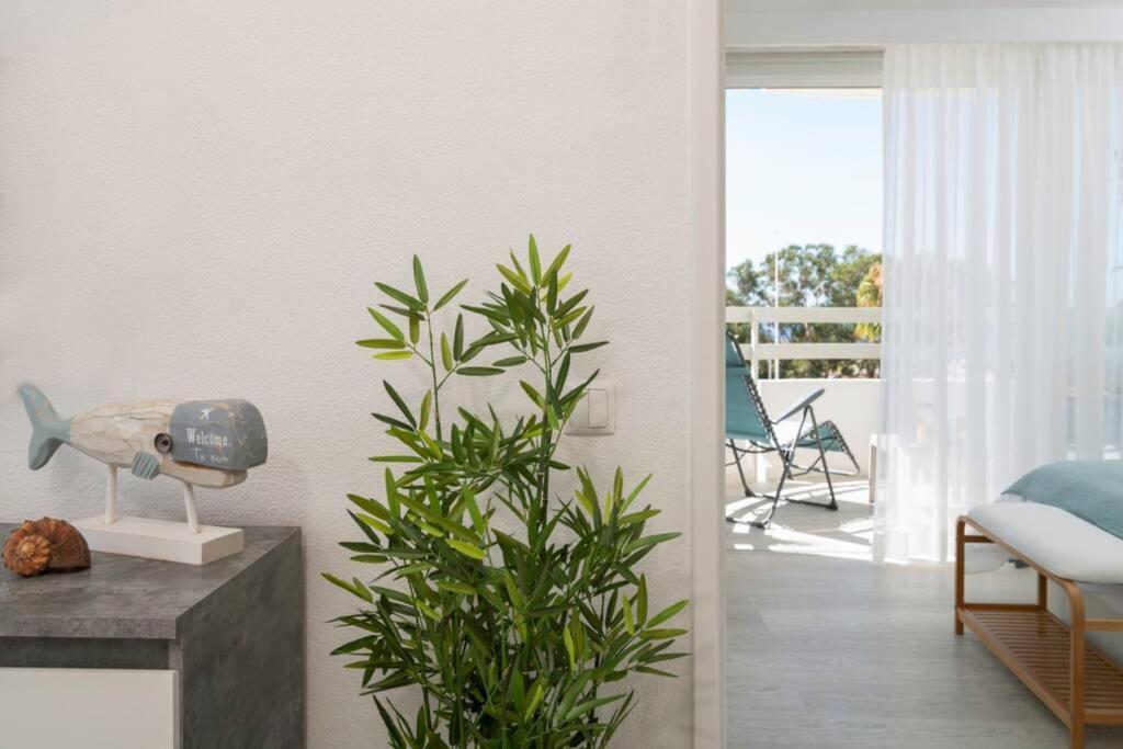 Apartamento em frente à praia com piscina e ténis Portimão Exterior foto