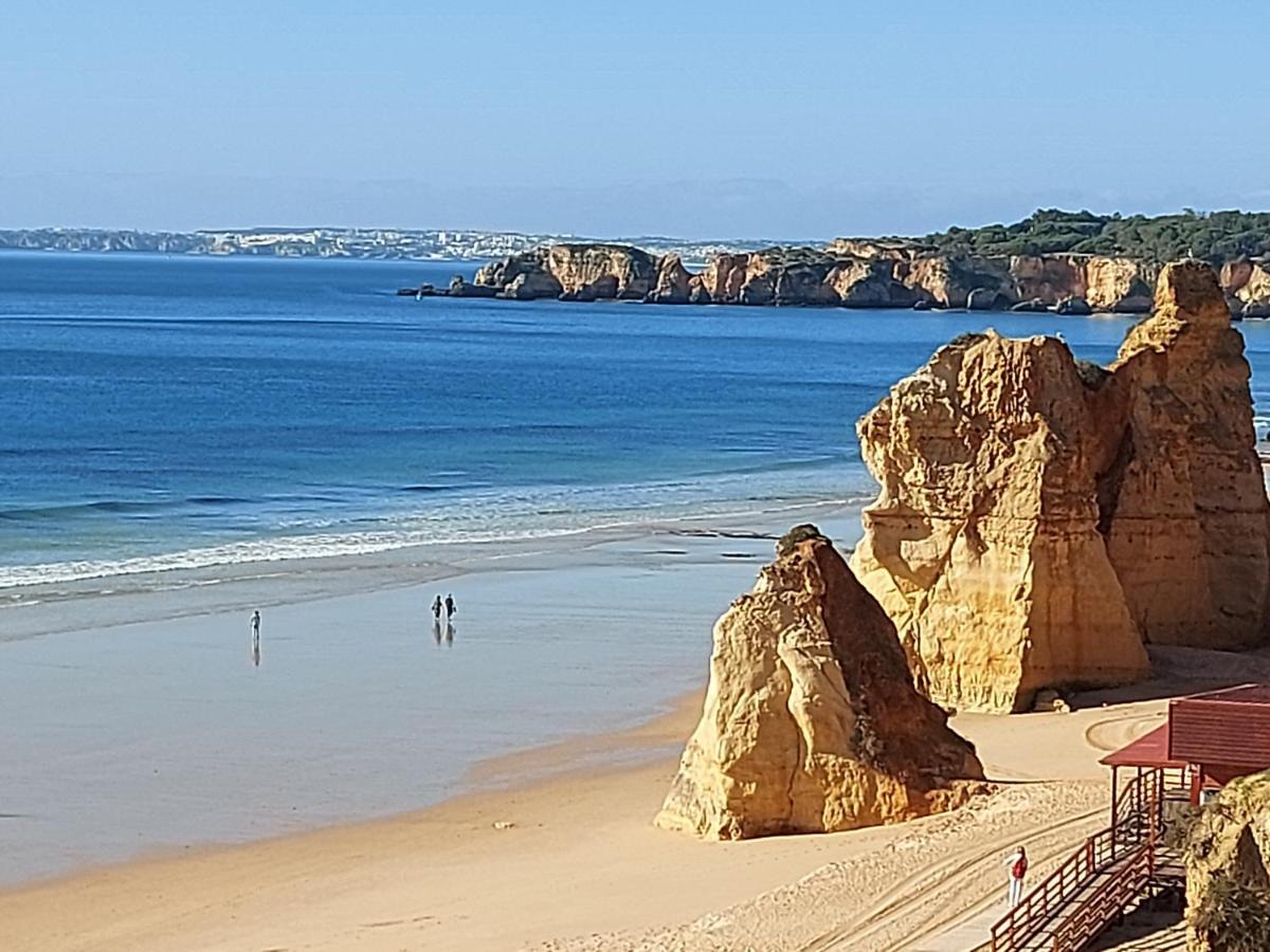 Apartamento em frente à praia com piscina e ténis Portimão Exterior foto