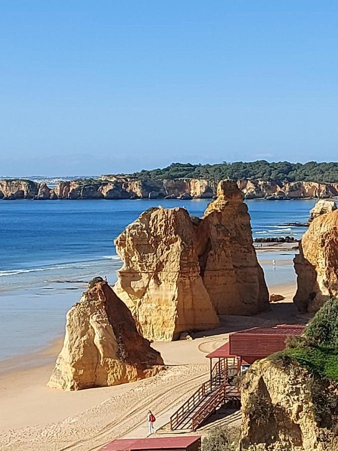 Apartamento em frente à praia com piscina e ténis Portimão Exterior foto