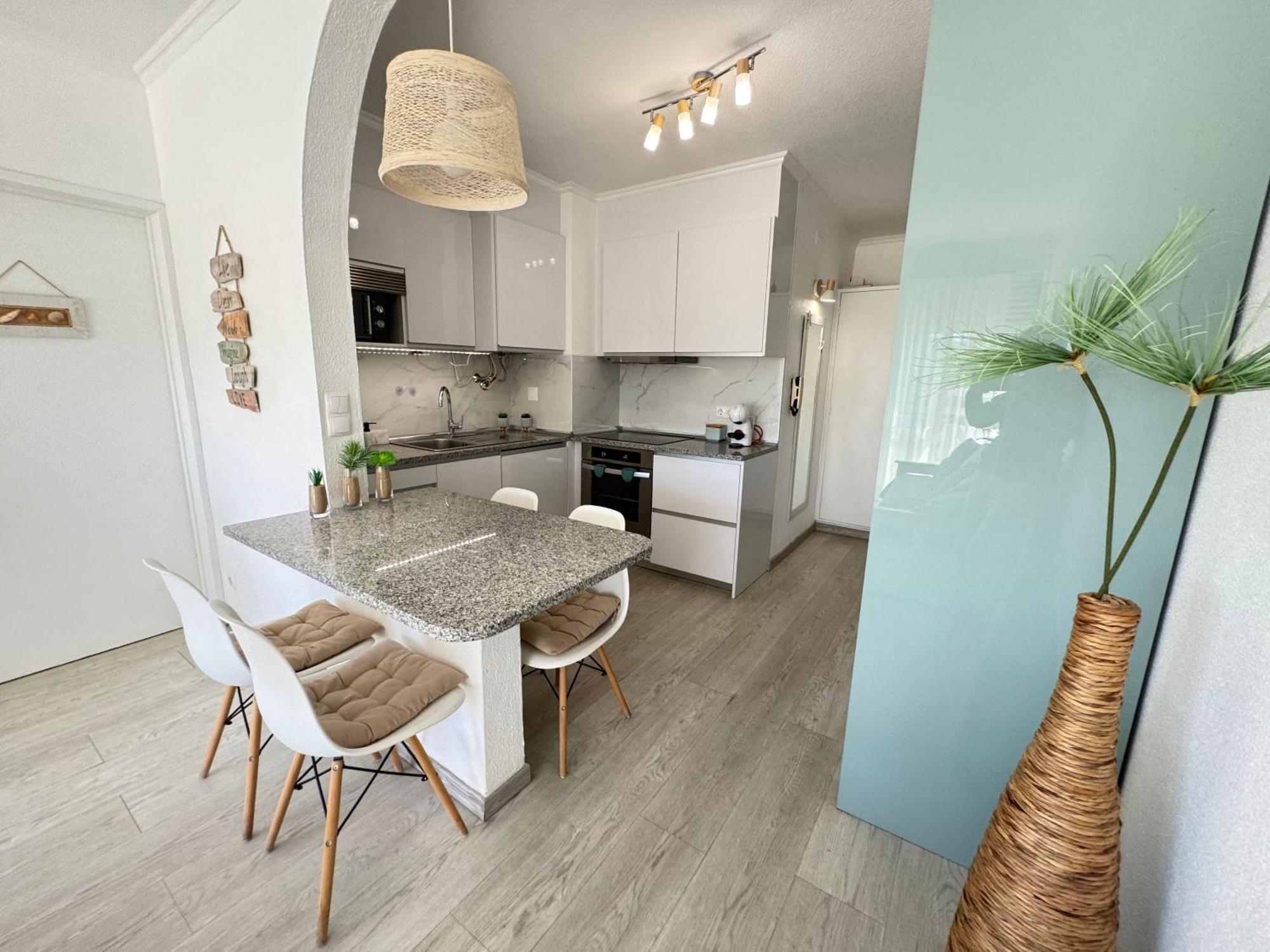 Apartamento em frente à praia com piscina e ténis Portimão Exterior foto